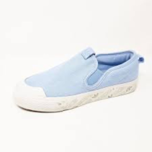 Adidas Nizza Slip-On Sneakers - Picture 2 of 11